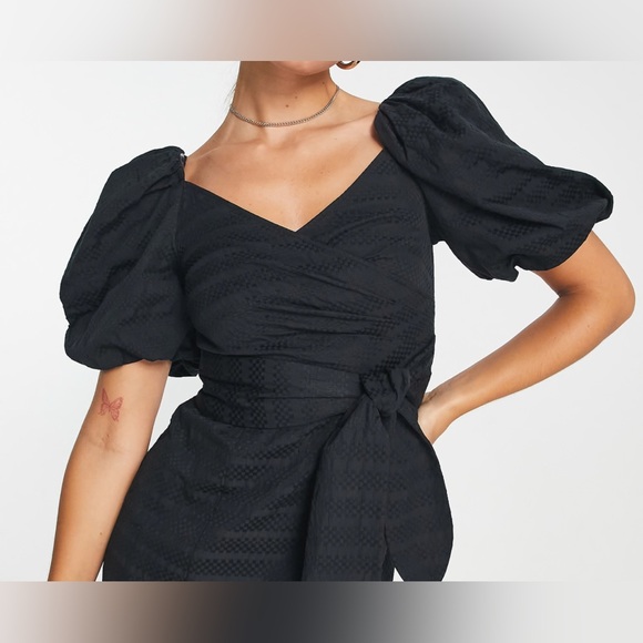 & Other Stories Black Puff Sleeve Midi Dress - Picture 6 of 10